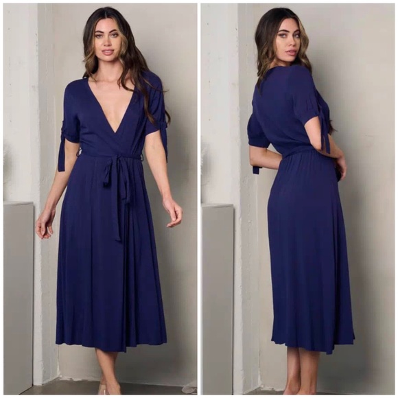 Trend Setter Diva Boutique Dresses & Skirts - Blue midi dress